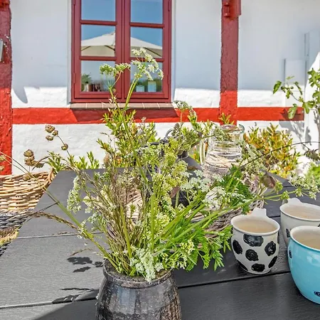 Beautiful In With 2 Bedrooms