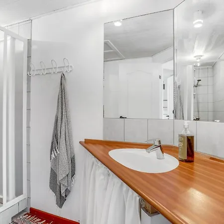 Beautiful In With 2 Bedrooms Neksø